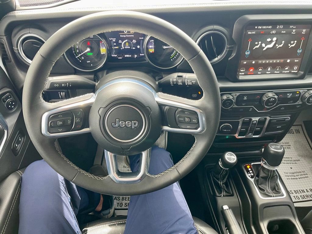 Used 2023 Jeep Wrangler Unlimited Sahara image 14