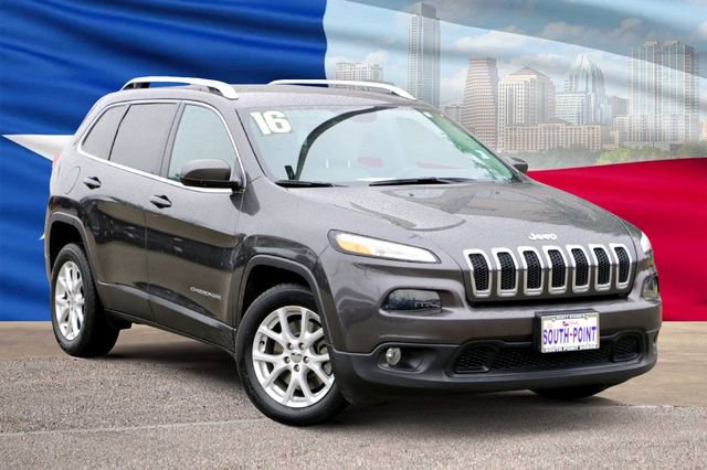 Used 2016 Jeep Cherokee Latitude w/ Comfort/Convenience Group