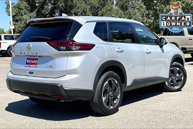 Used 2025 Nissan Rogue SV AWD/4WD image 13