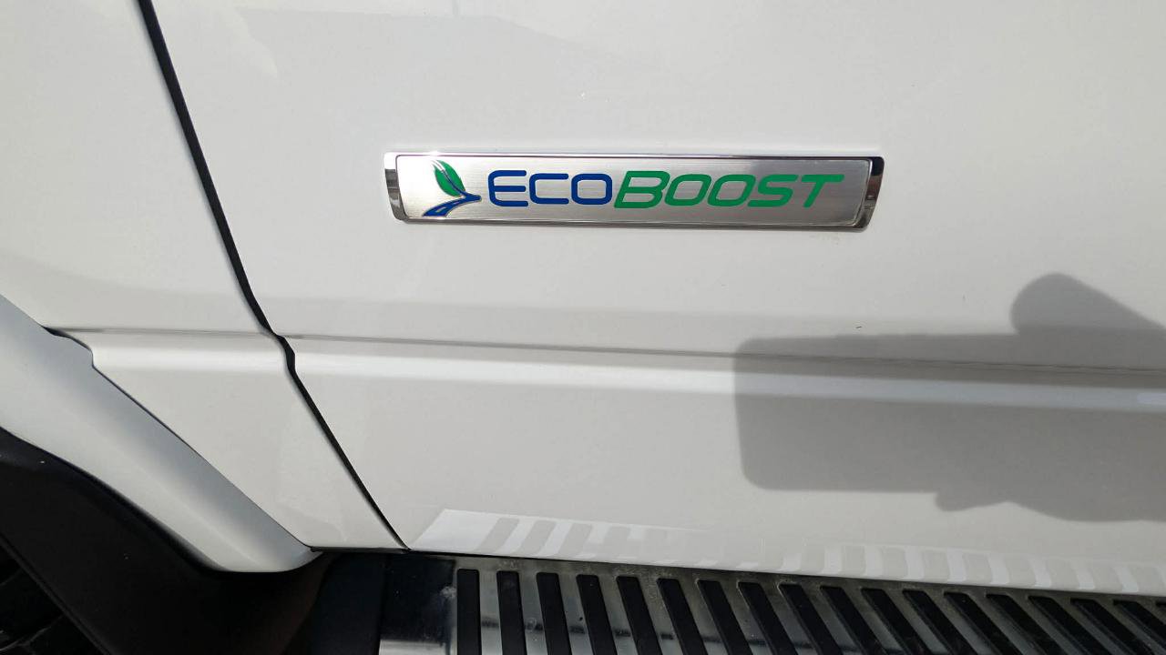 Used 2013 Ford F150 Lariat w/ Mid Equipment Group image 10