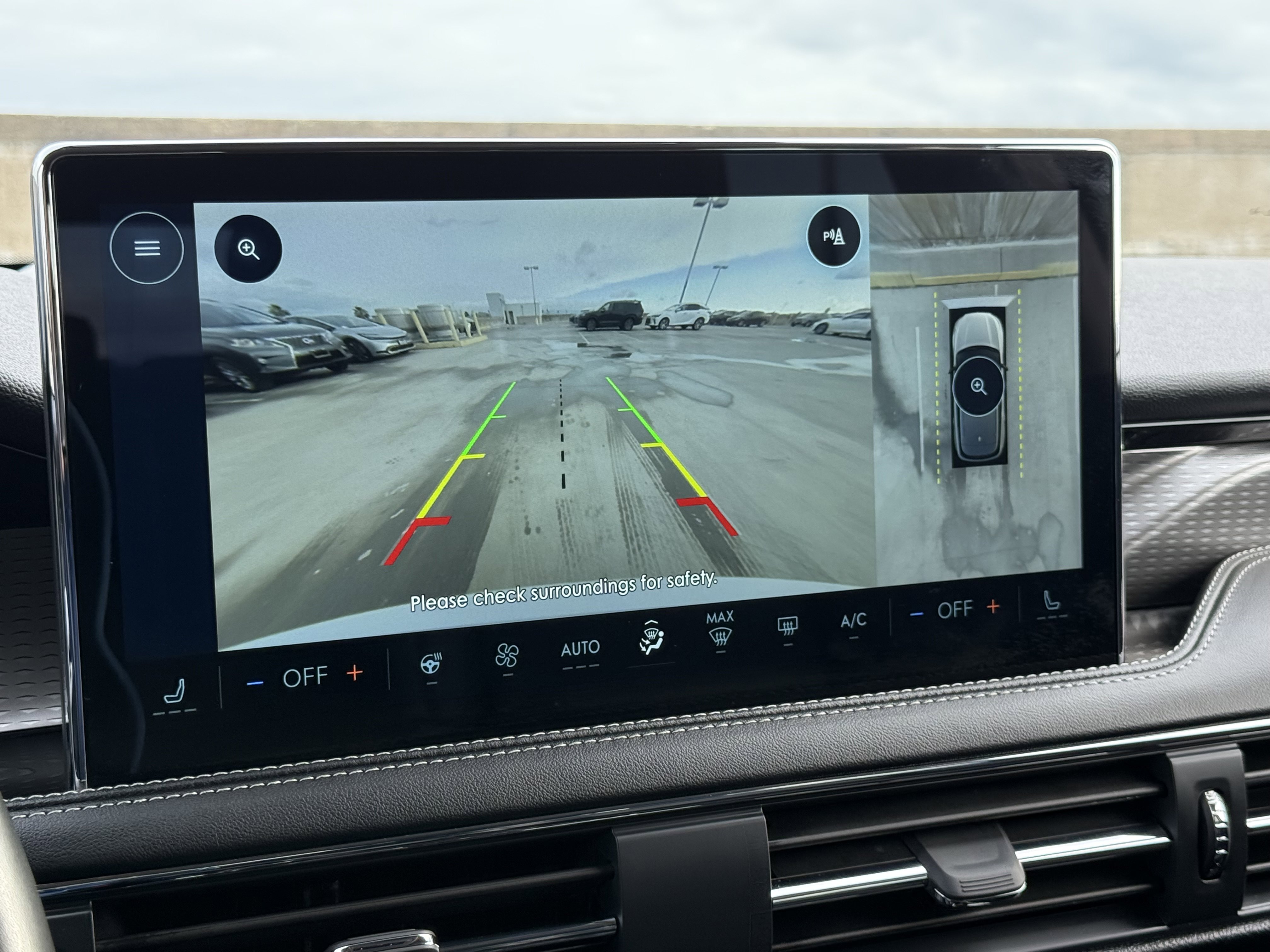 Used 2025 Lincoln Corsair Grand Touring w/ Equipment Group 301A image 27