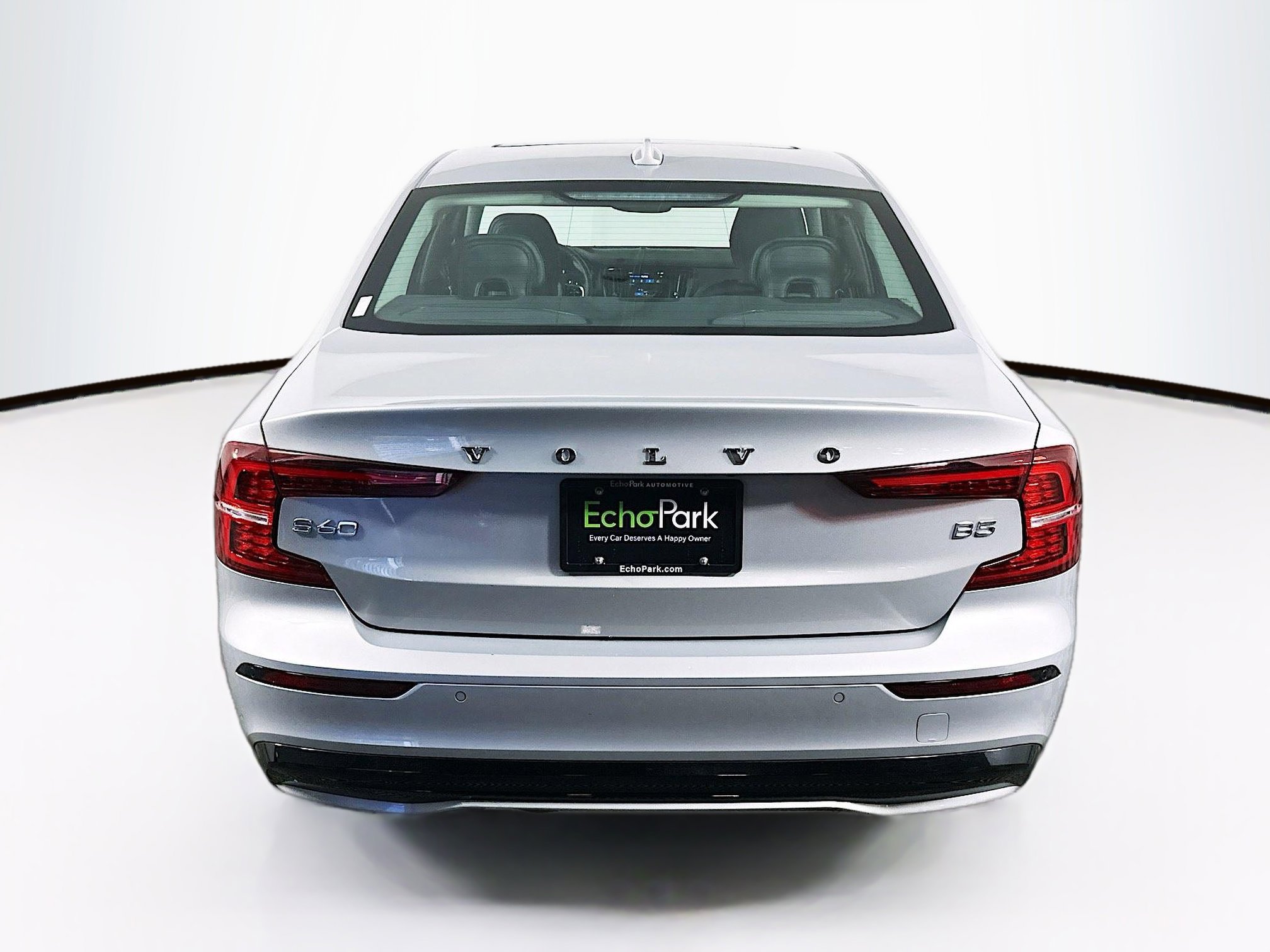 Used 2024 Volvo S60 B5 Plus image 7