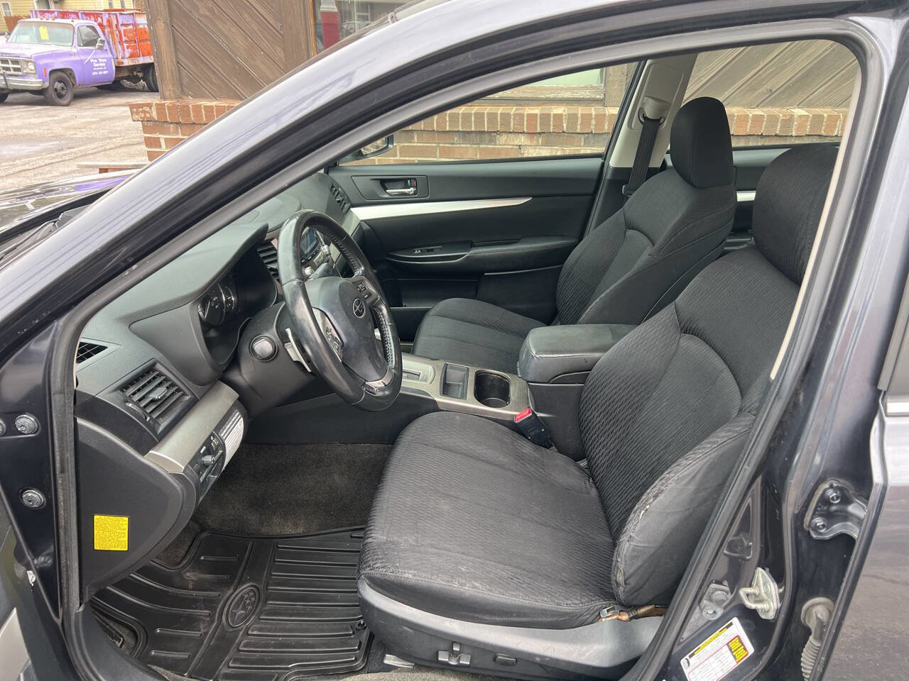 Used 2012 Subaru Legacy 2.5i Premium image 9