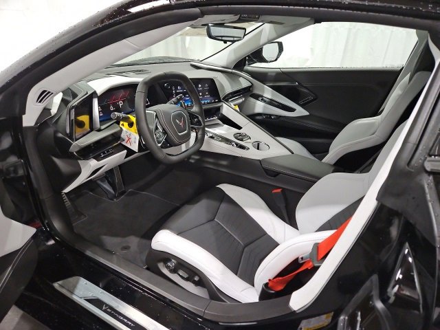 New 2026 Chevrolet Corvette Stingray Premium Cpe w/ Z51 Performance Package image 9