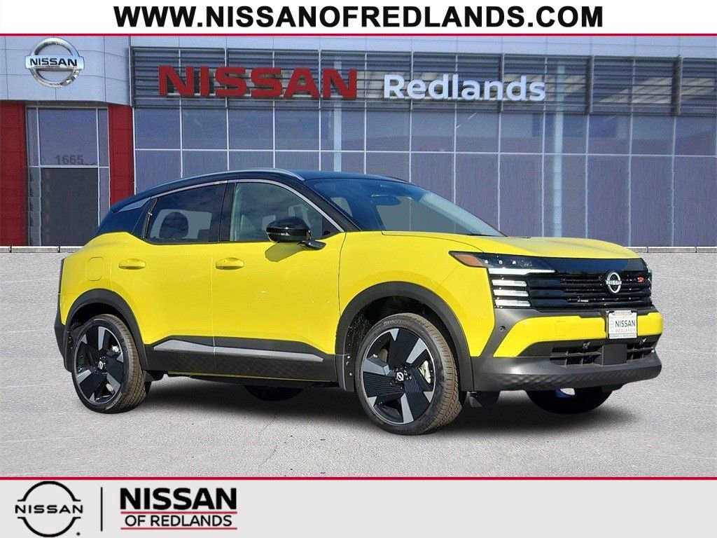 New 2025 Nissan Kicks SR image 1