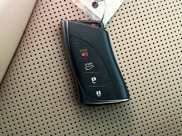 Used 2021 Lexus ES 350 ES 350 w/ Premium Package image 32