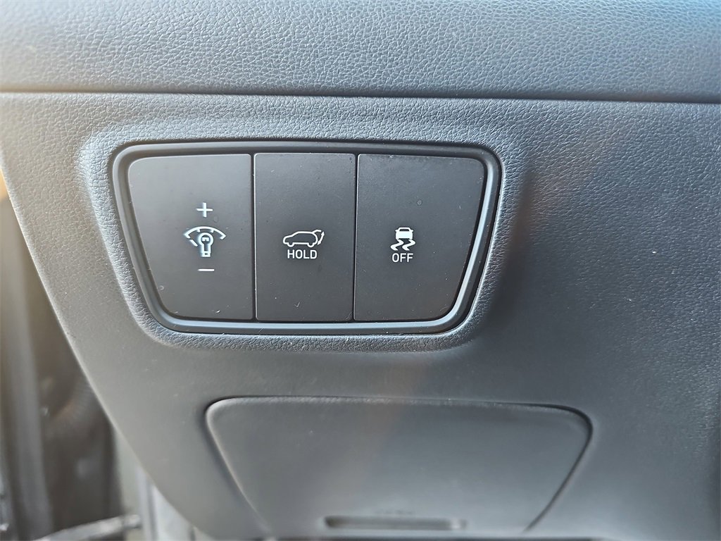 Used 2023 Hyundai Tucson Limited image 25