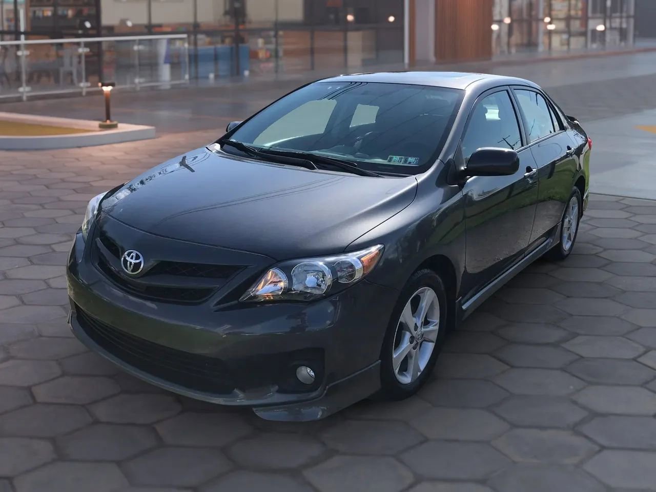 Used 2012 Toyota Corolla S image 6