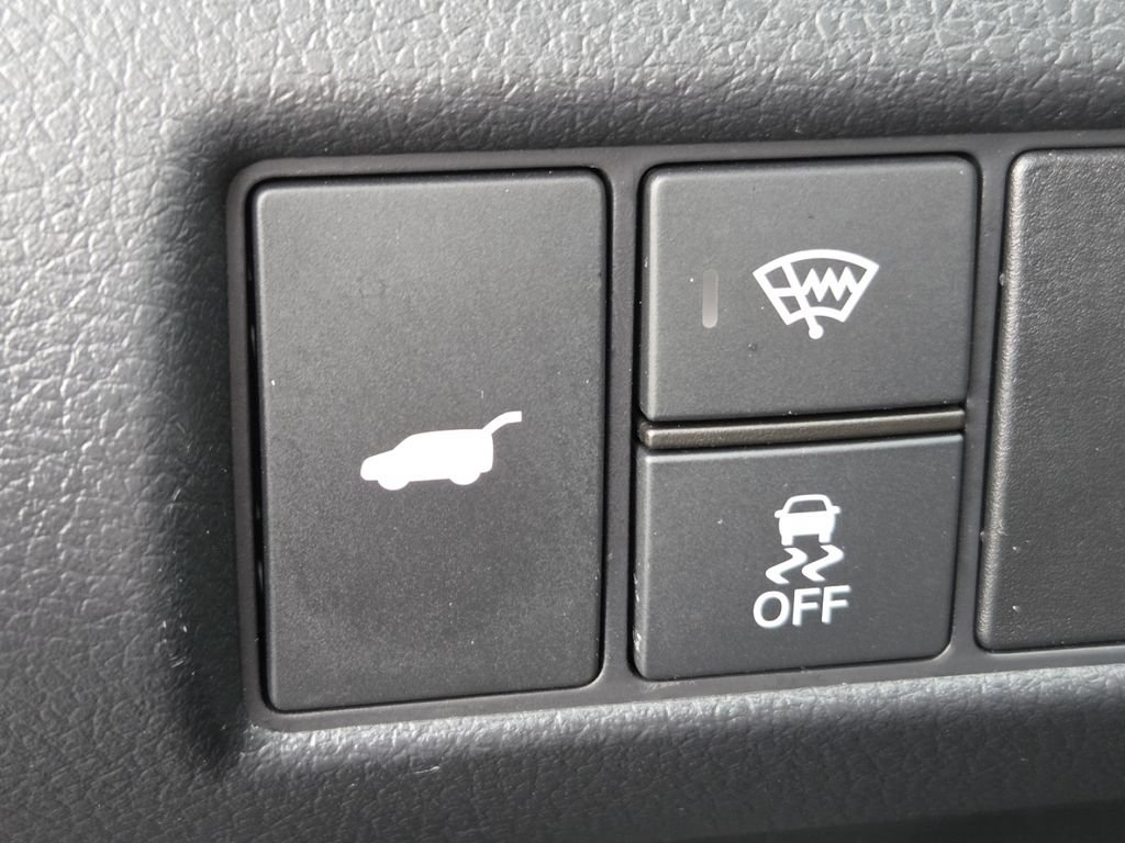 Certified 2025 Honda Pilot Black Edition image 19