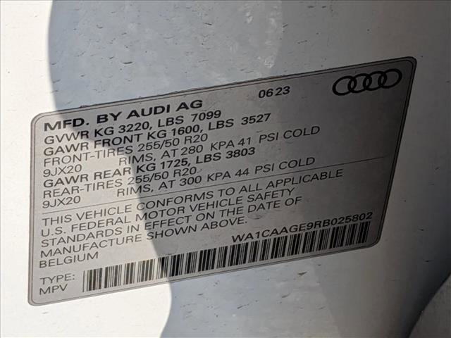 Certified 2024 Audi Q8 e-tron Premium Plus image 16