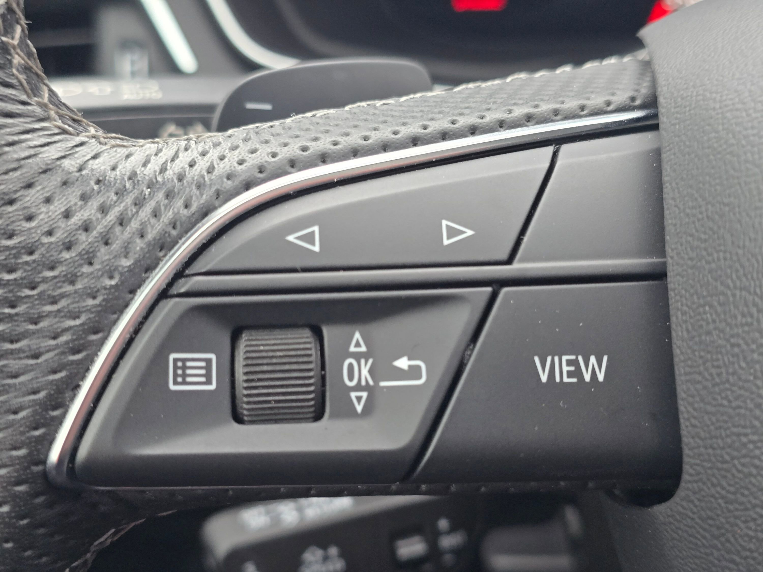 Used 2023 Audi S4 Premium Plus w/ Premium Plus Package image 46