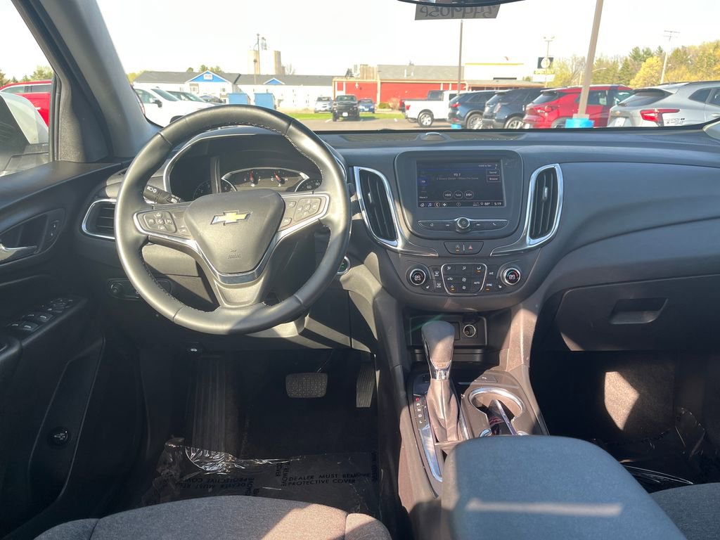 Used 2024 Chevrolet Equinox LT AWD/4WD image 13