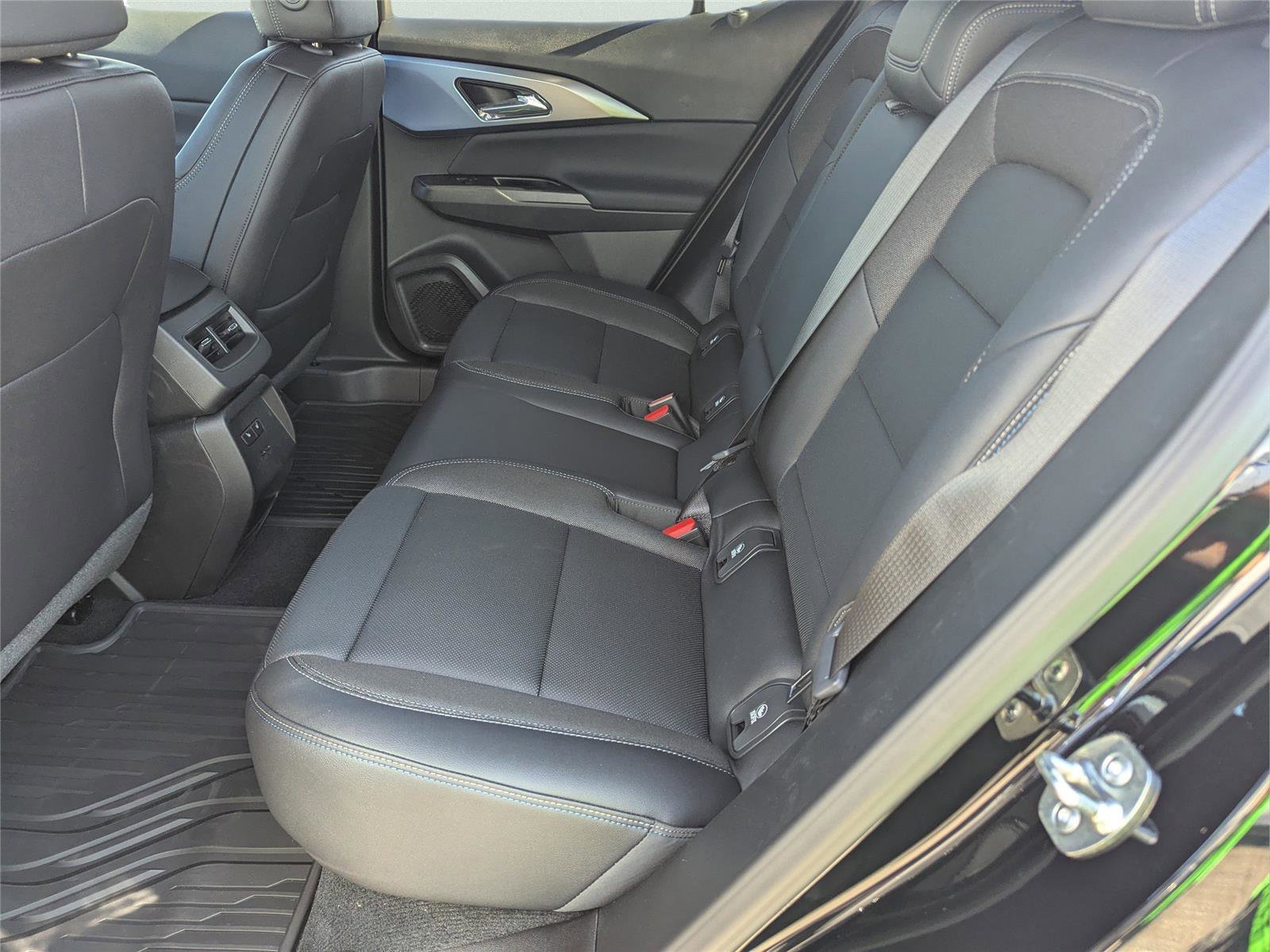 New 2026 Chevrolet Equinox EV LT w/ Convenience Package II image 12