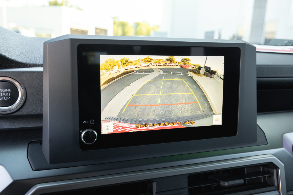 Certified 2025 Toyota 4Runner SR5 AWD/4WD image 18