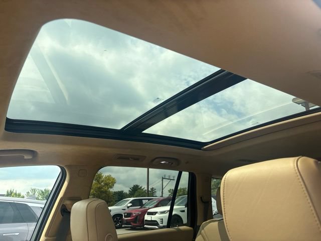Certified 2024 Cadillac XT6 Sport w/ LPO, ONYX Package AWD/4WD image 6
