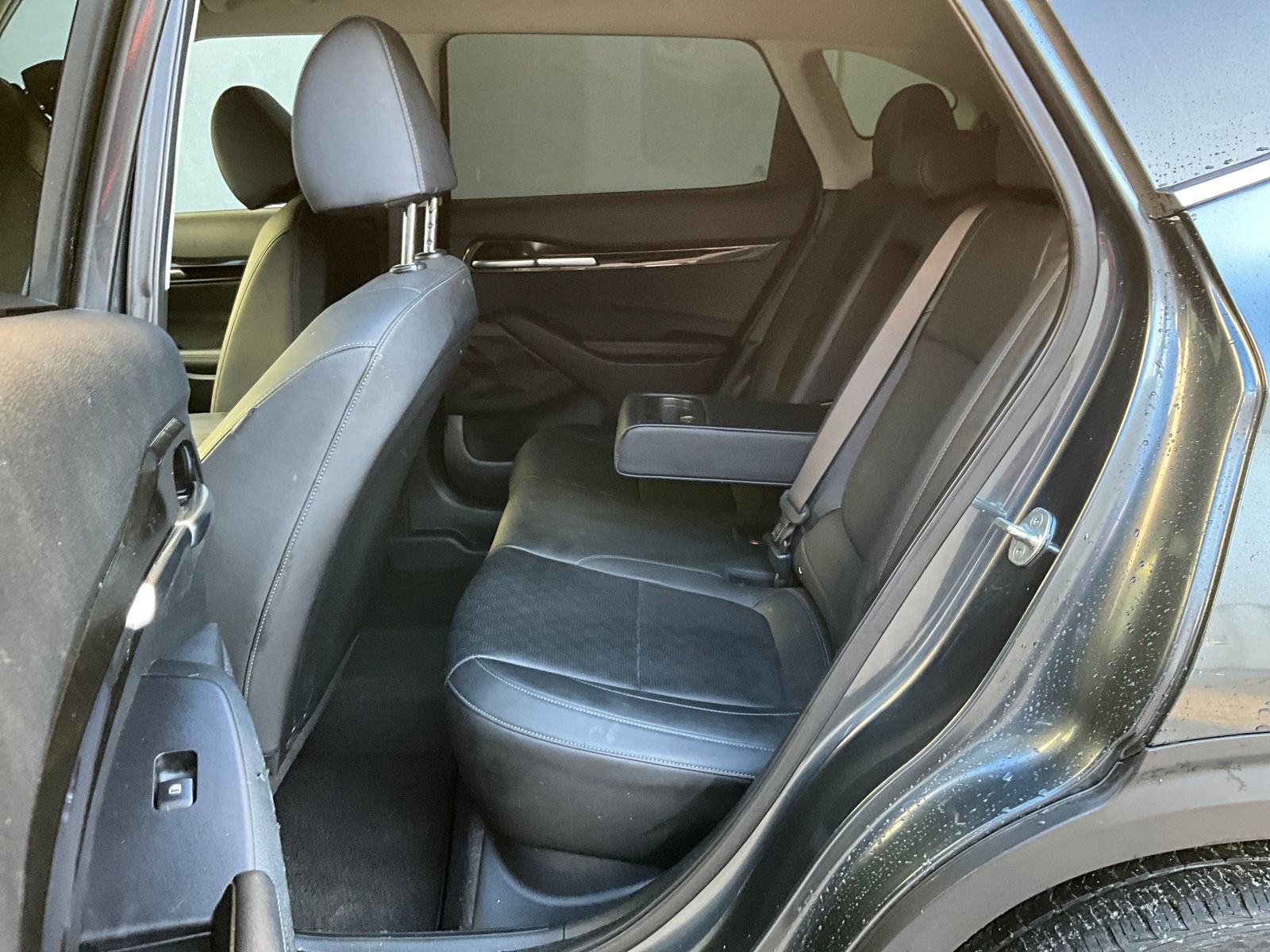 Used 2022 Kia Seltos SX image 25