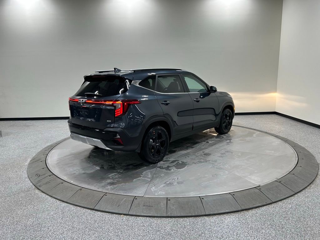 New 2026 Kia Seltos EX w/ EX Sunroof Package image 5