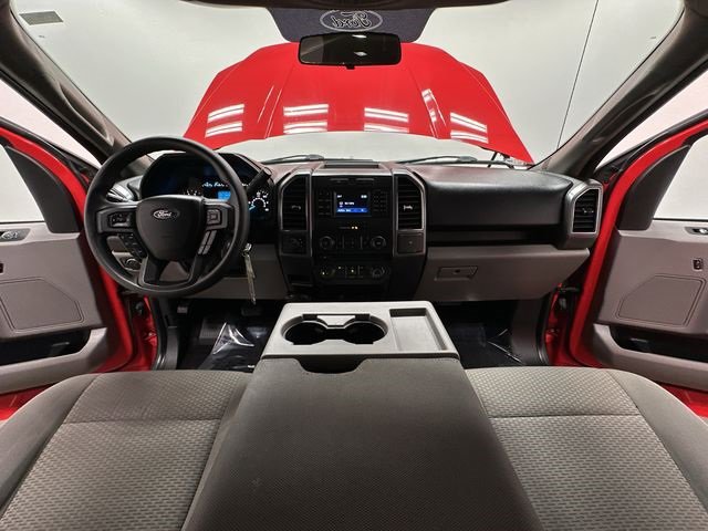 Used 2017 Ford F150 XLT image 16