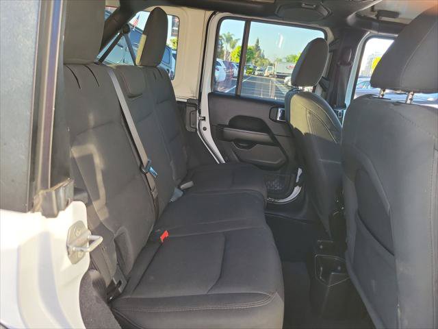 Certified 2020 Jeep Wrangler Unlimited Sahara AWD/4WD image 22