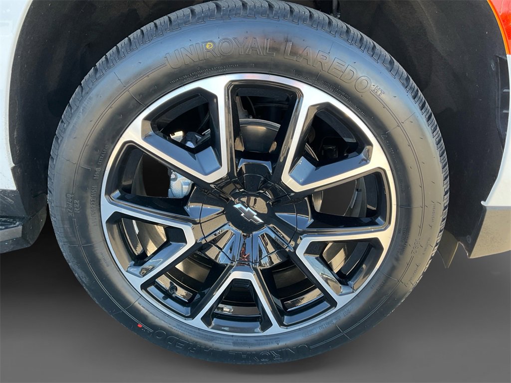 Used 2021 Chevrolet Tahoe RST w/ Luxury Package image 15