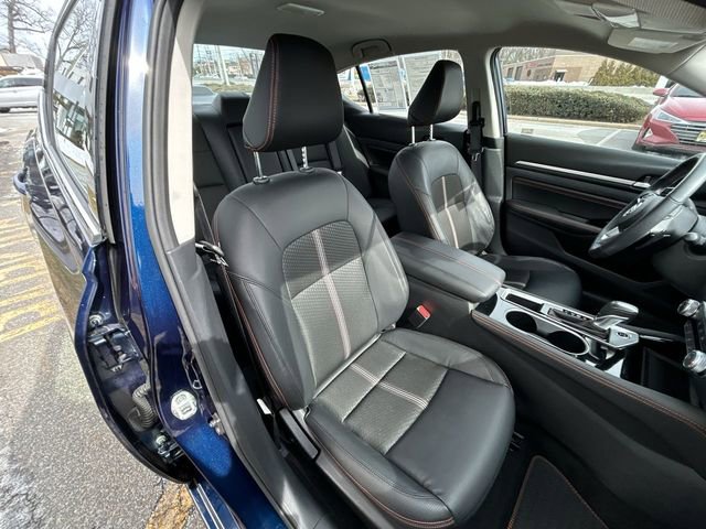 Used 2023 Nissan Altima 2.5 SR image 24