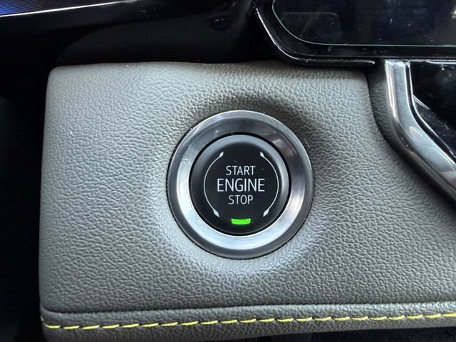 Used 2024 Chevrolet Colorado ZR2 w/ Safety Package AWD/4WD image 24