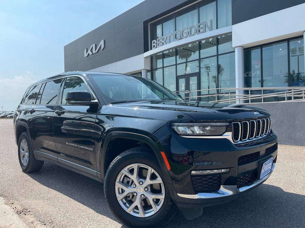 Used 2023 Jeep Grand Cherokee L Limited AWD/4WD image 1