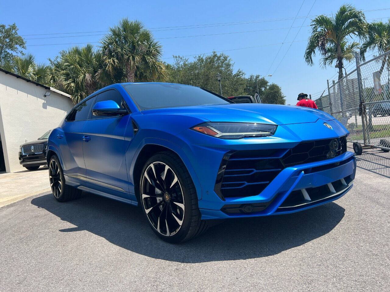 Used 2021 Lamborghini Urus AWD/4WD image 1