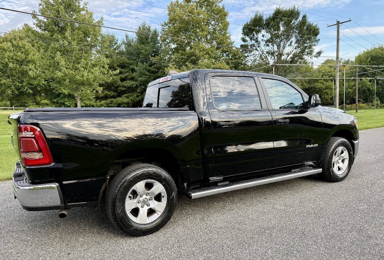 Used 2023 RAM 1500 Big Horn AWD/4WD image 14