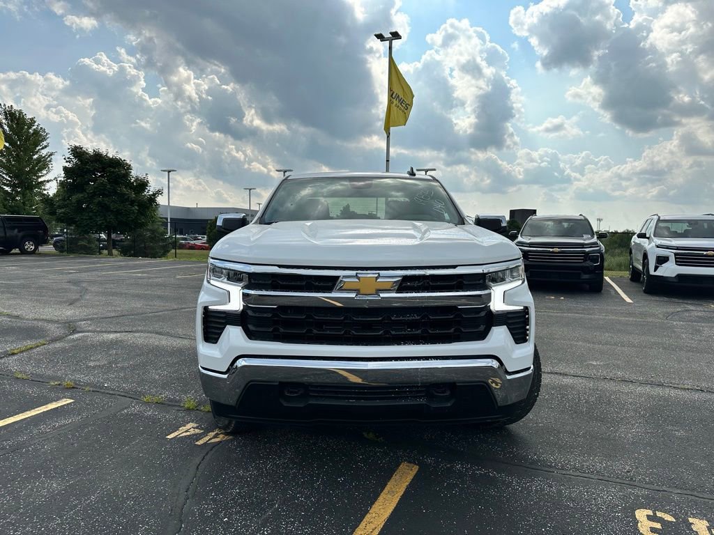 New 2026 Chevrolet Silverado 1500 LT image 3
