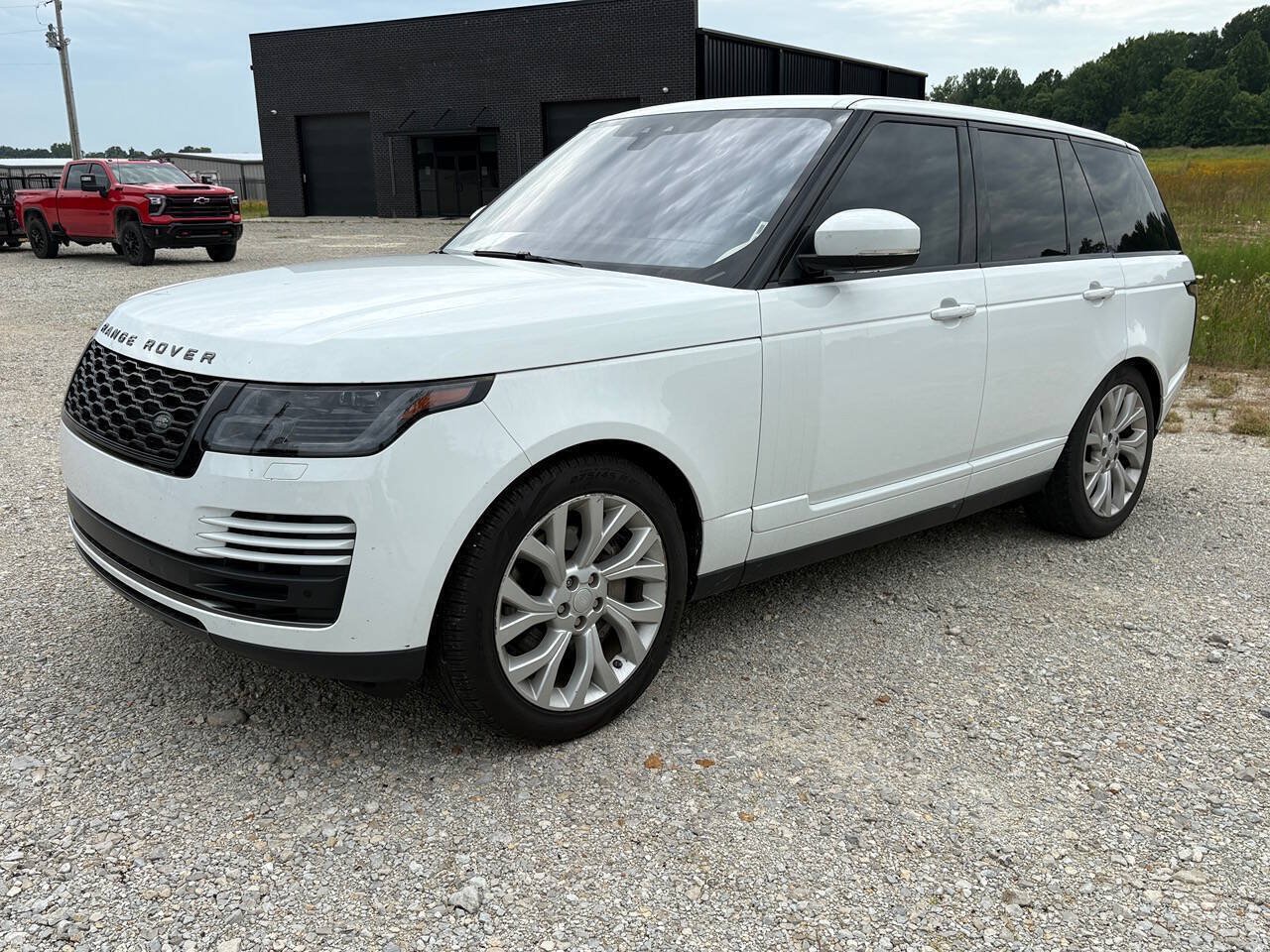 Used 2018 Land Rover Range Rover AWD/4WD image 1
