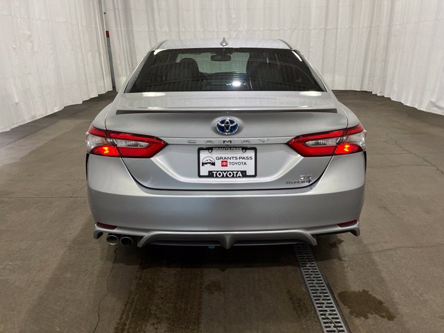 Certified 2018 Toyota Camry SE w/ Audio Package FWD image 6