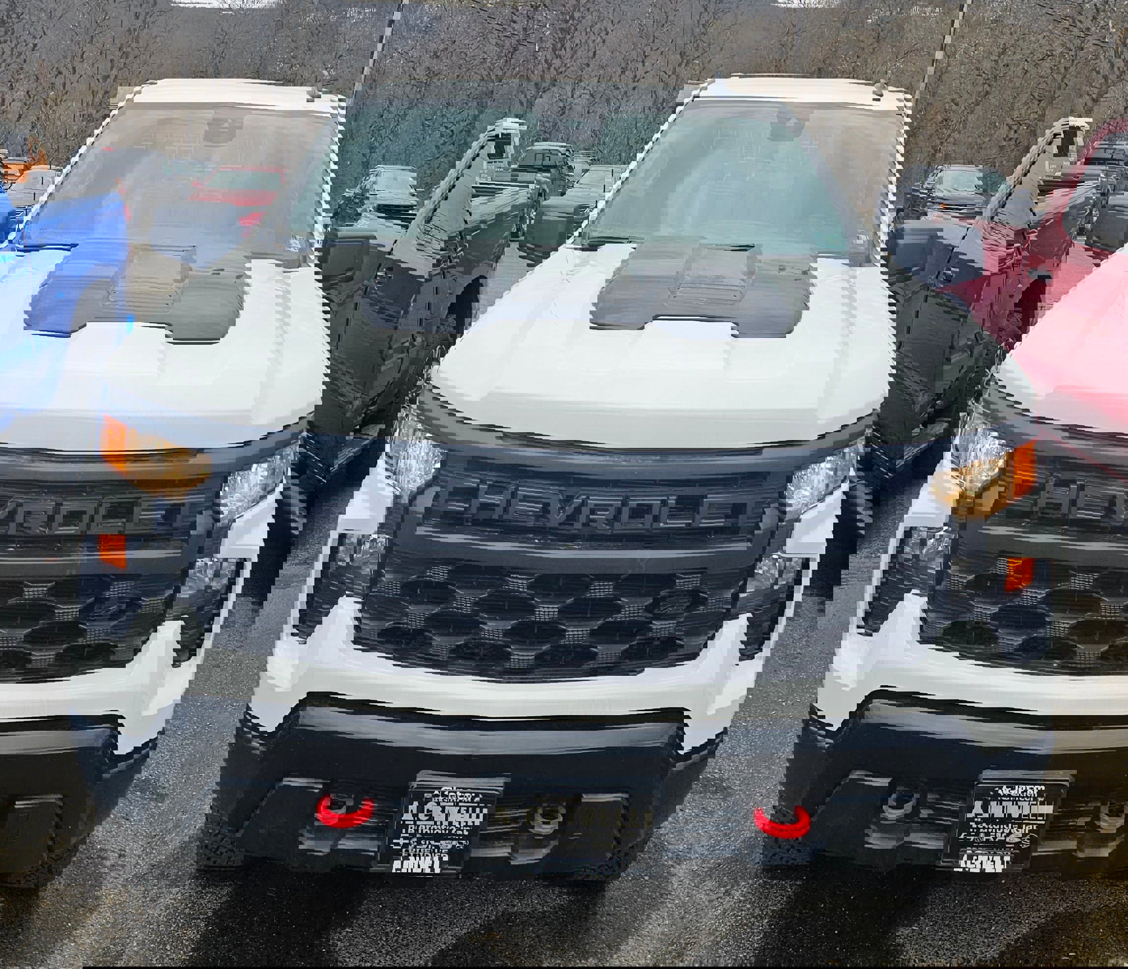 New 2026 Chevrolet Silverado 1500 Custom Trail Boss w/ LPO, Dark Essentials Package image 2