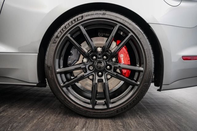 Used 2021 Ford Mustang Shelby GT500 w/ Technology Package RWD image 42