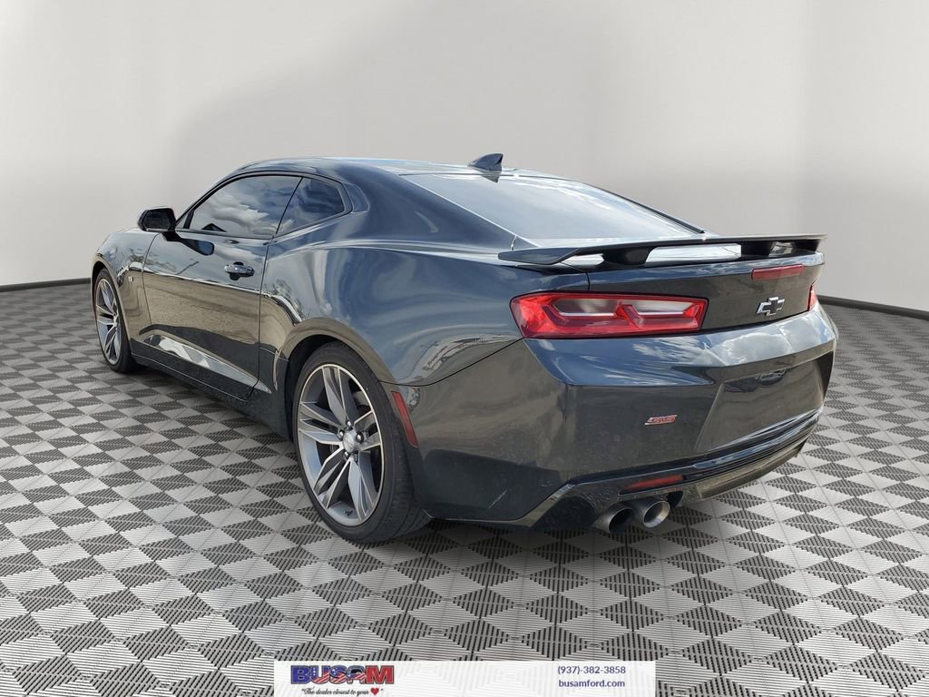 Used 2018 Chevrolet Camaro SS RWD image 3