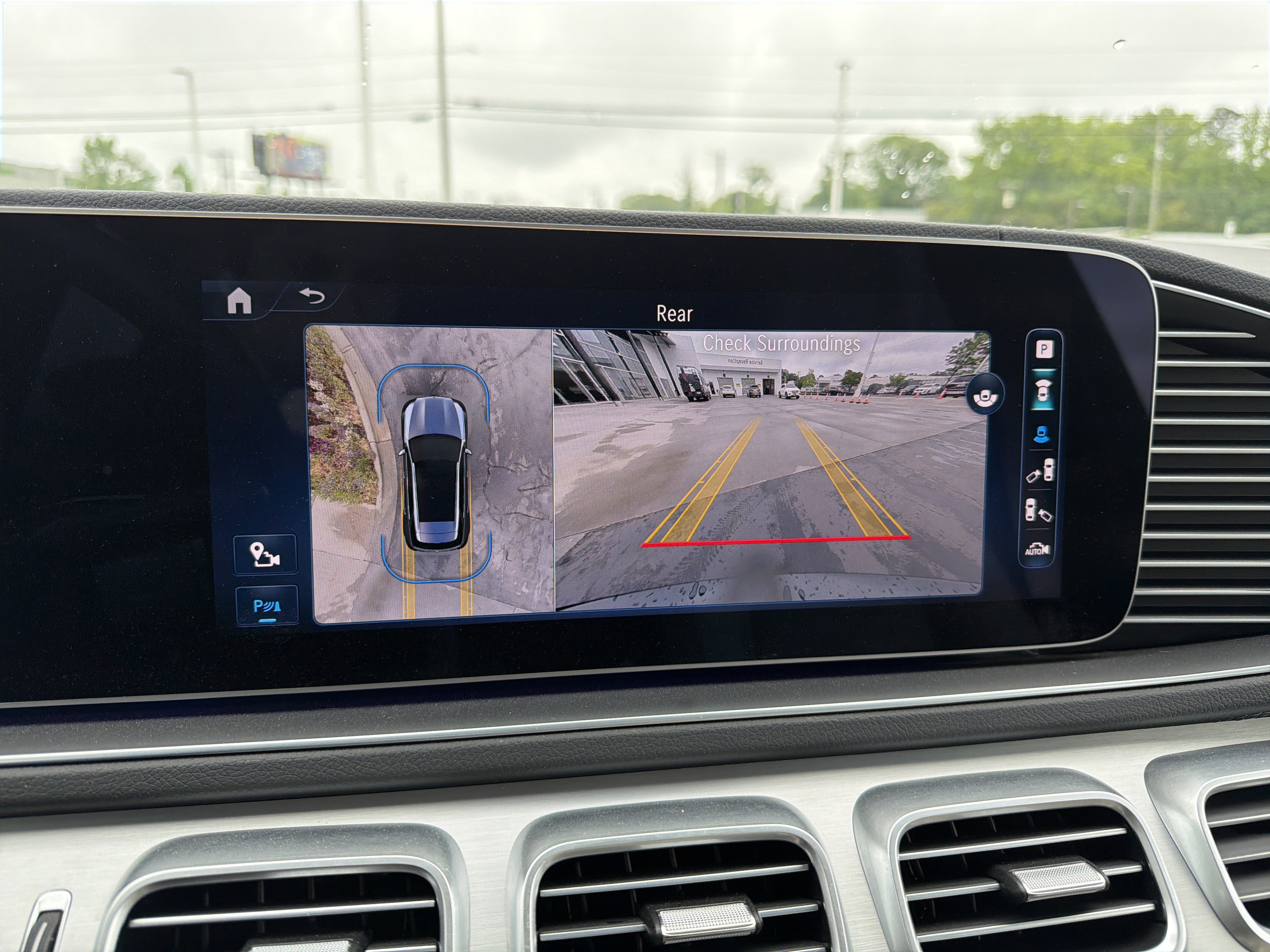 Used 2024 Mercedes-Benz GLE 450 4MATIC image 12