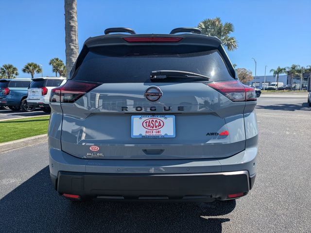 Used 2025 Nissan Rogue SV AWD/4WD image 5