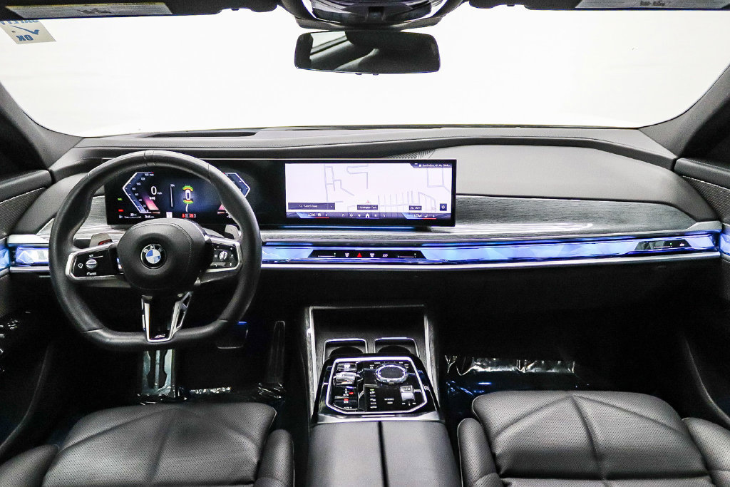 Used 2023 BMW 740i w/ Parking Assistance Package RWD image 14