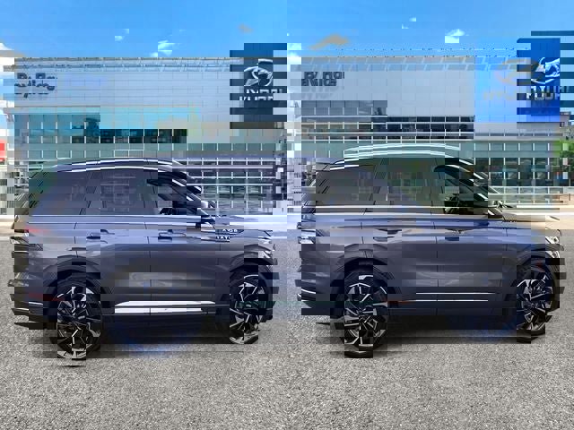 Used 2024 Lincoln Aviator Reserve w/ Elements Package Plus image 2