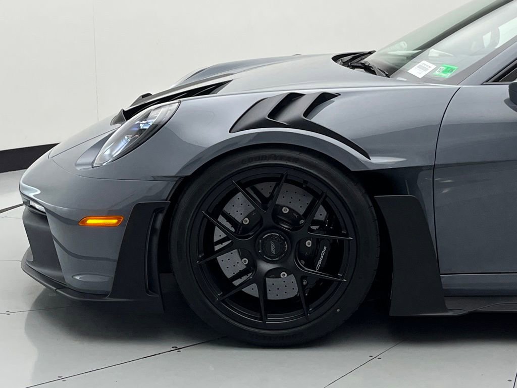 Used 2025 Porsche 911 GT3 RS image 60