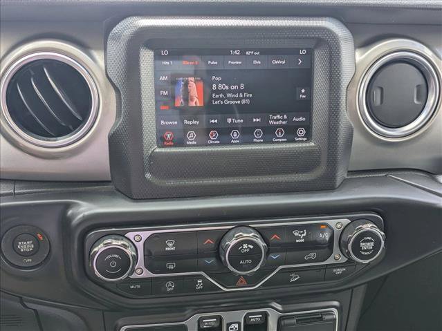 Used 2019 Jeep Wrangler Unlimited Sahara image 13