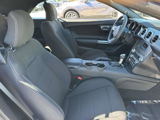 Used 2015 Ford Mustang Convertible w/ Equipment Group 051A RWD image 21