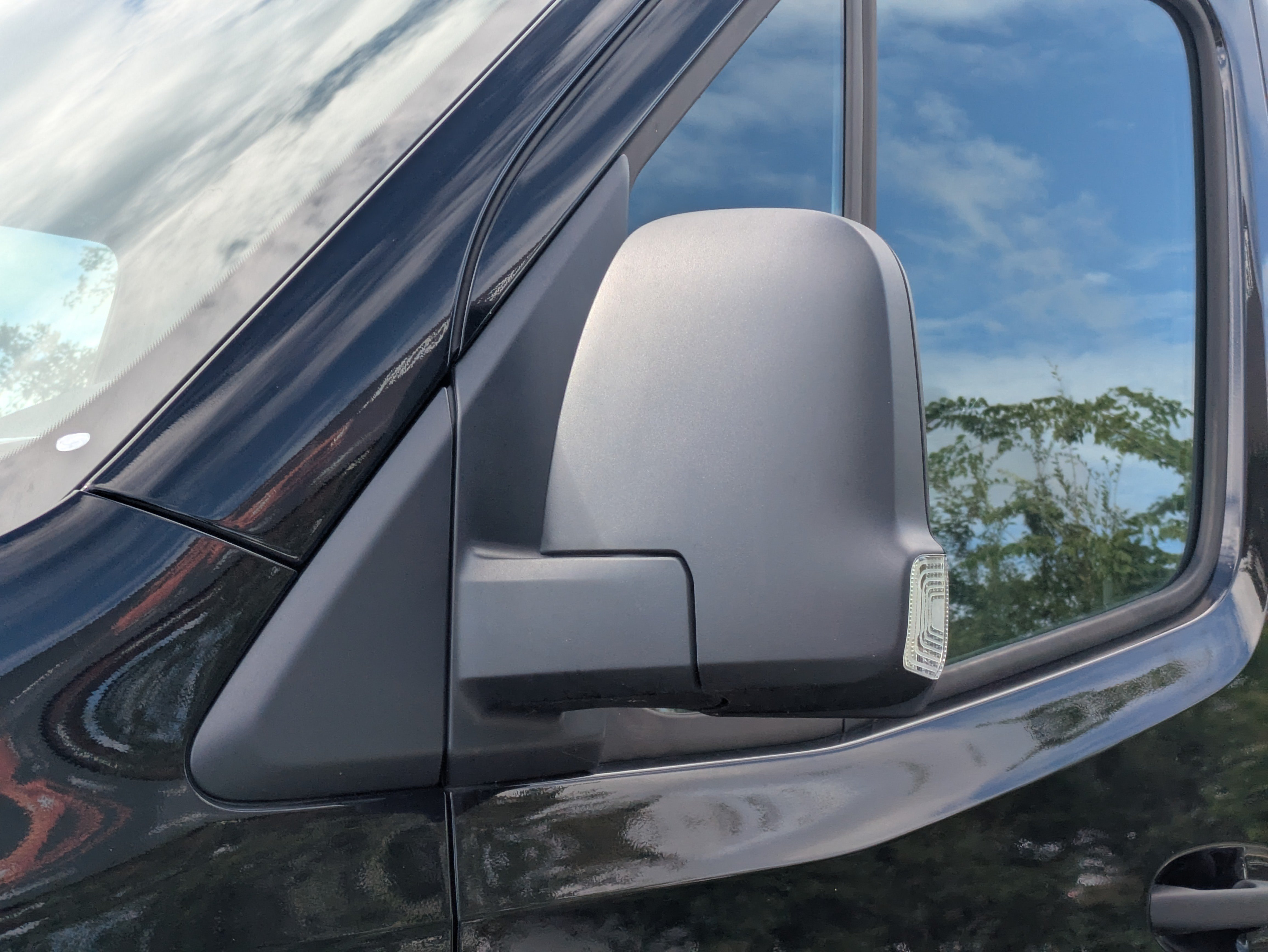 Used 2024 Mercedes-Benz Sprinter 2500 image 11