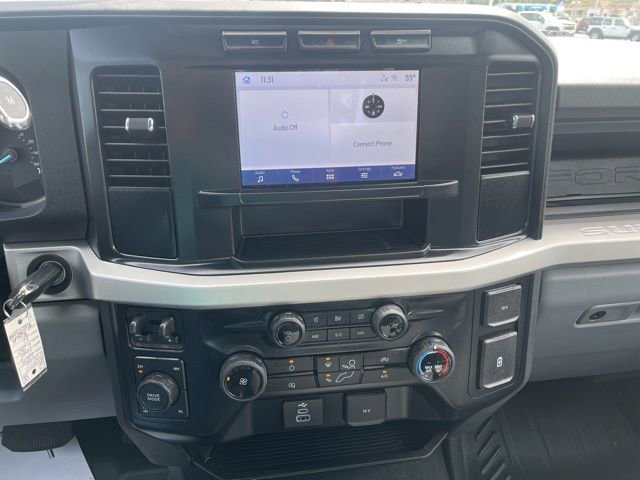 Used 2024 Ford F250 XL w/ STX Appearance Package AWD/4WD image 31