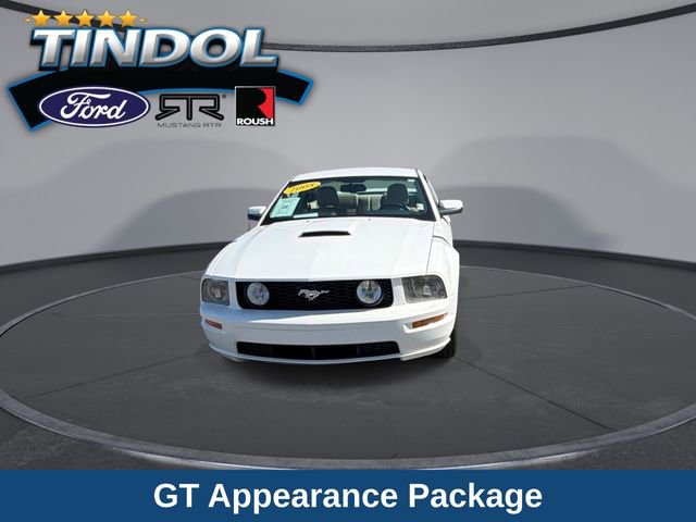 Used 2008 Ford Mustang GT Premium RWD image 3