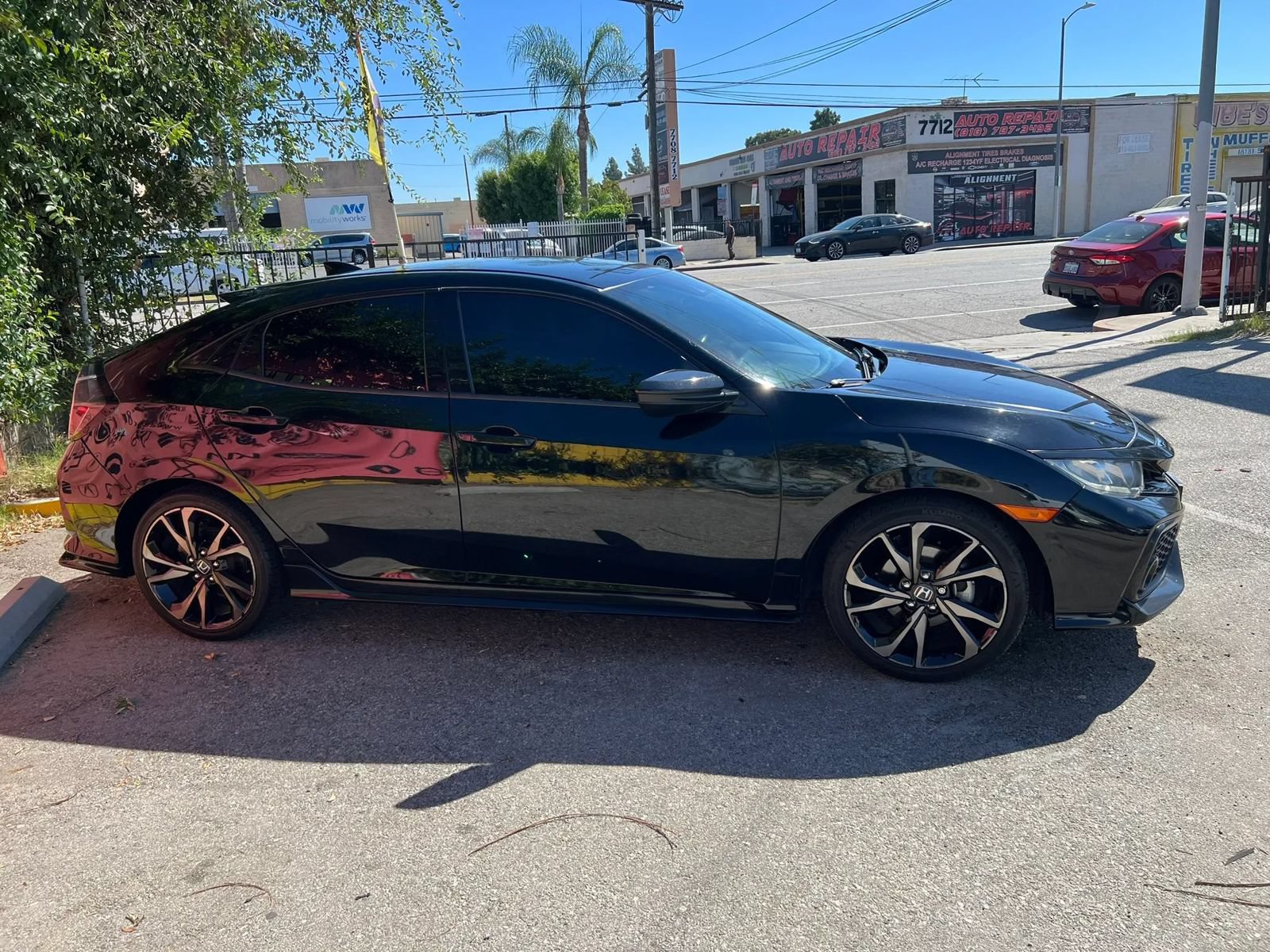 Used 2019 Honda Civic Sport image 3