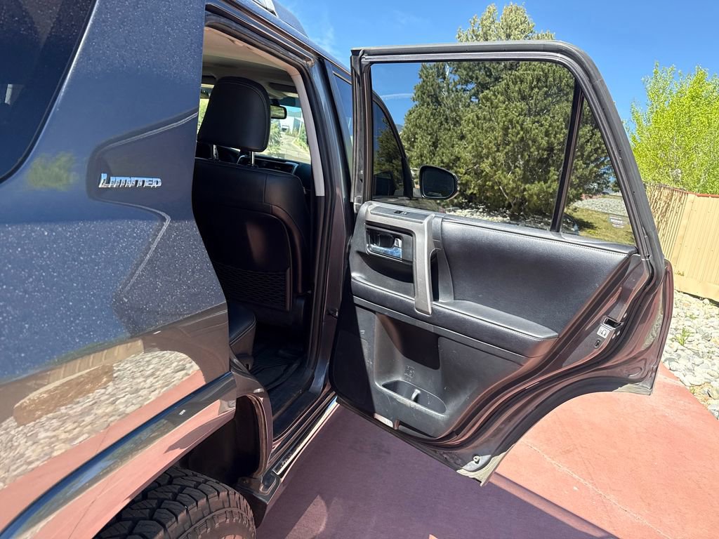 Used 2017 Toyota 4Runner Limited image 22