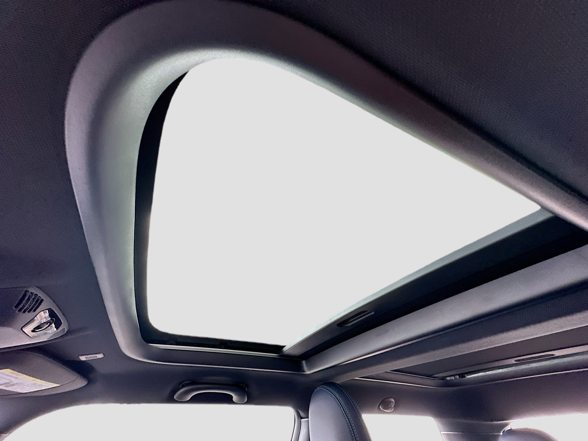 Certified 2025 MINI Cooper 2-Door Hardtop image 21