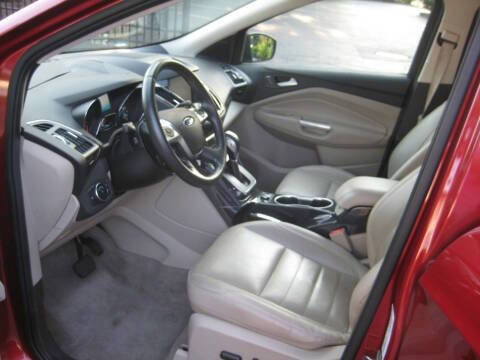 Used 2014 Ford Escape Titanium image 18