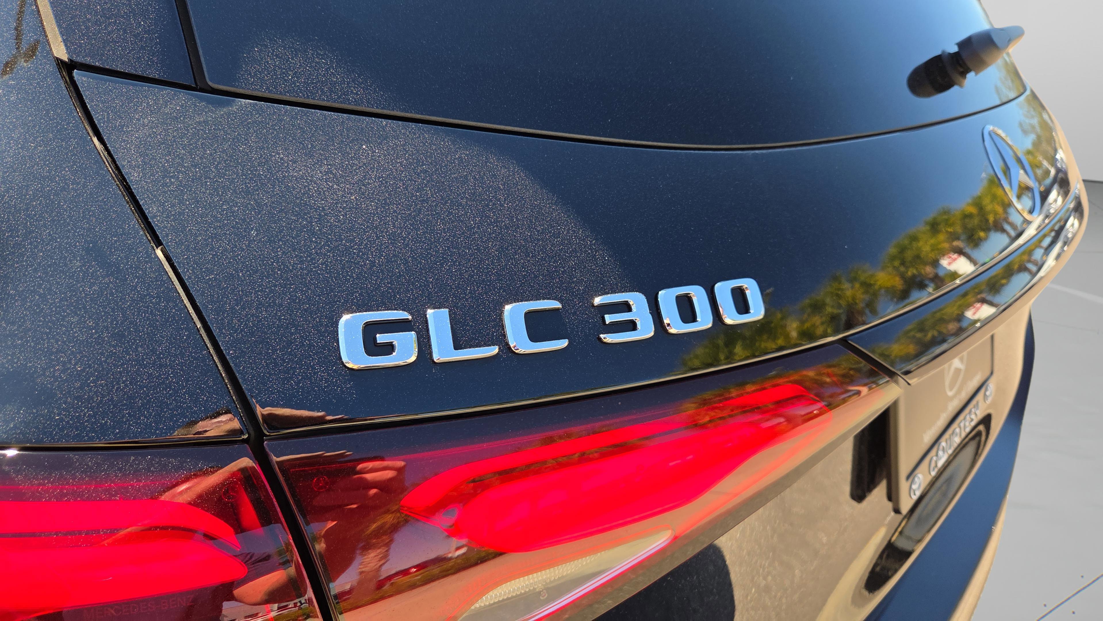 Used 2024 Mercedes-Benz GLC 300 GLC 300 4MATIC image 13